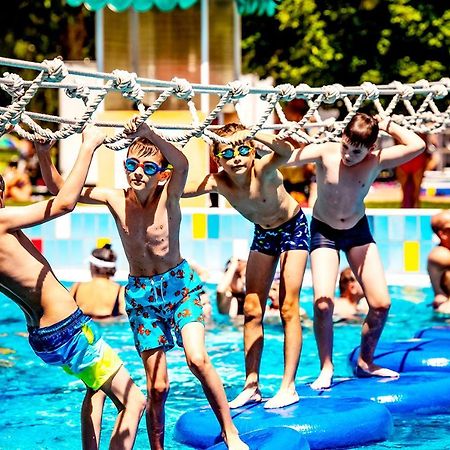 Sunset Wellness Apartman Zalakaros Daire Dış mekan fotoğraf