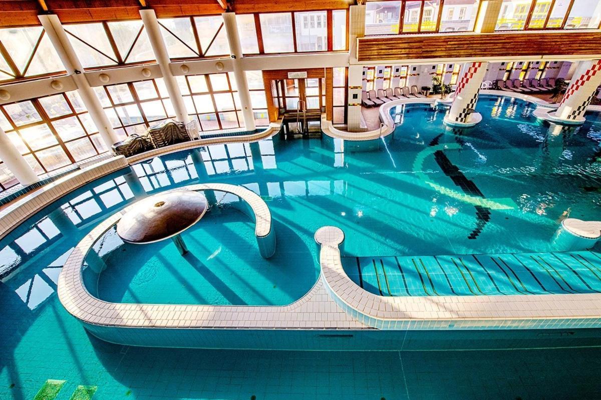 Sunset Wellness Apartman Zalakaros Daire Dış mekan fotoğraf
