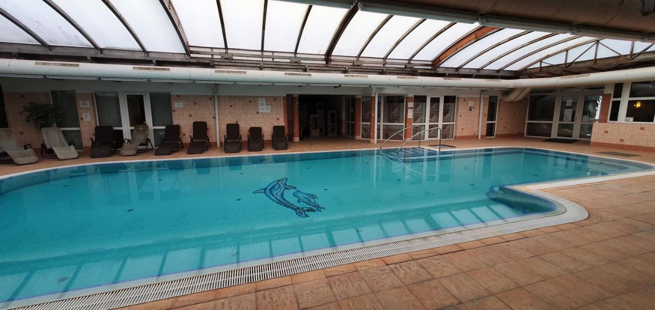 Sunset Wellness Apartman Zalakaros Daire Dış mekan fotoğraf